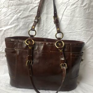 Authentic Coach brown shoulder bag F0773-11500